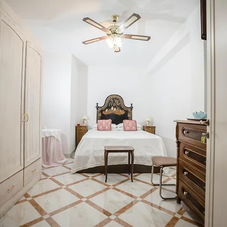 Bed & Breakfast Maria Di Venere 4*