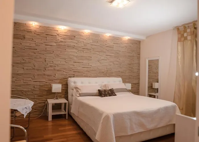 Maria Di Venere לינה וארוחת בוקר 3*