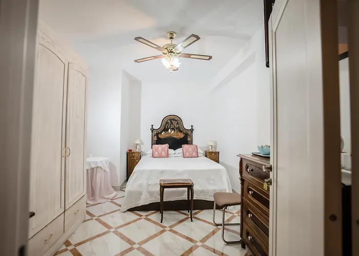 Maria Di Venere לינה וארוחת בוקר בארי