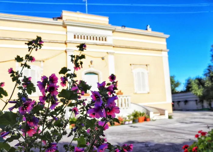 לינה וארוחת בוקר Maria Di Venere 3*