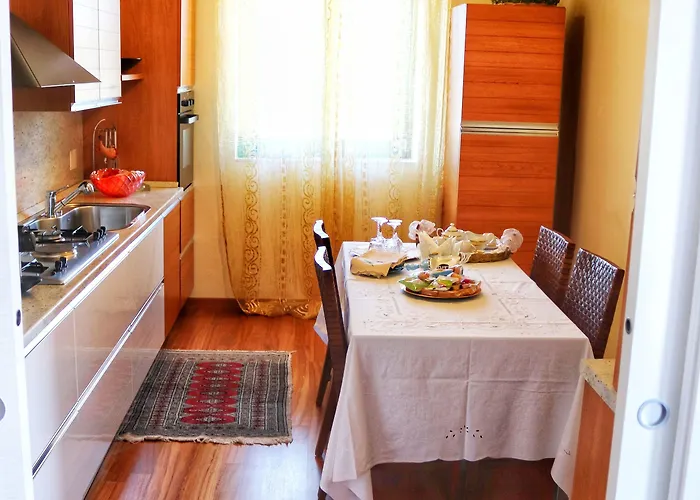 לינה וארוחת בוקר Maria Di Venere בארי